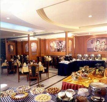 The Vijay Park Hotel Madras Buitenkant foto